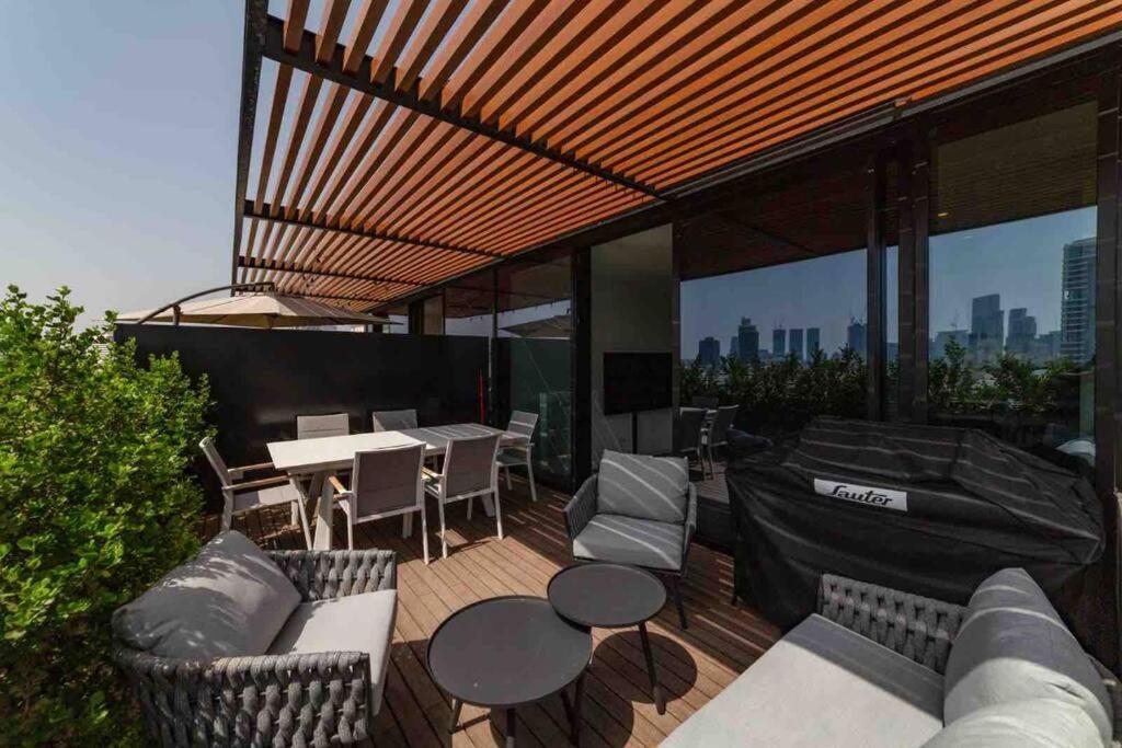 Amazing Penthouse On Gordon Beach 8 Guests Tel Aviv Exteriér fotografie